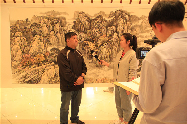 国家一级画家张永江亲传弟子蔡国恒赴五台山书画院交流书画艺术